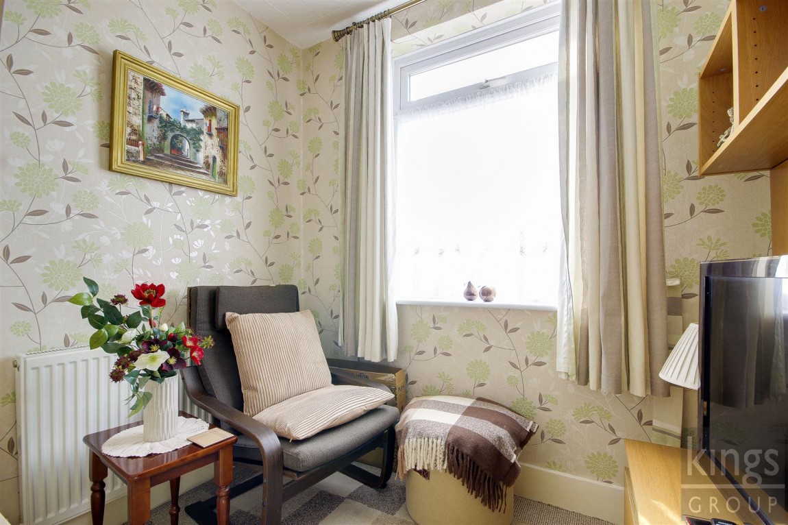 Images for Boleyn Avenue, Enfield