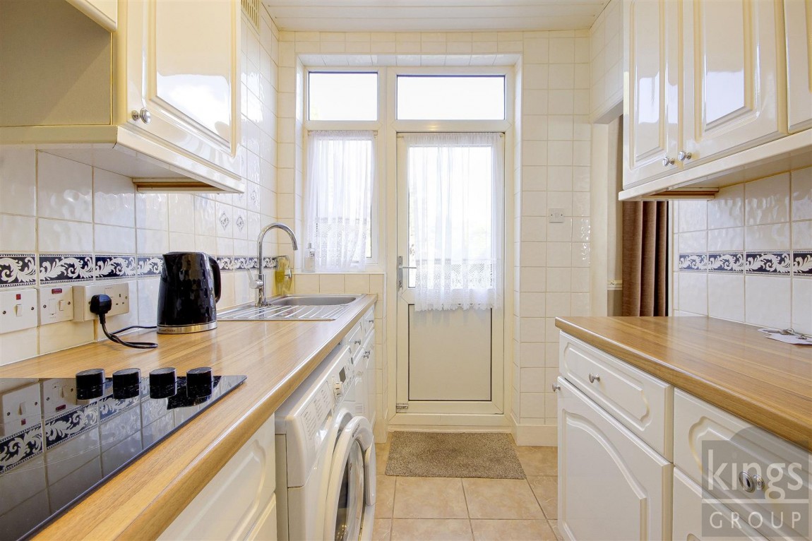 Images for Boleyn Avenue, Enfield