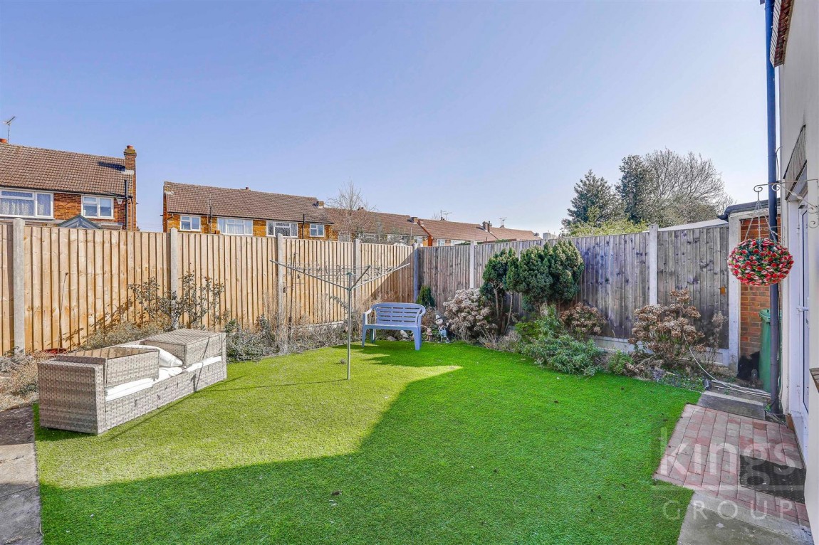 Images for Kingsmead, Waltham Cross
