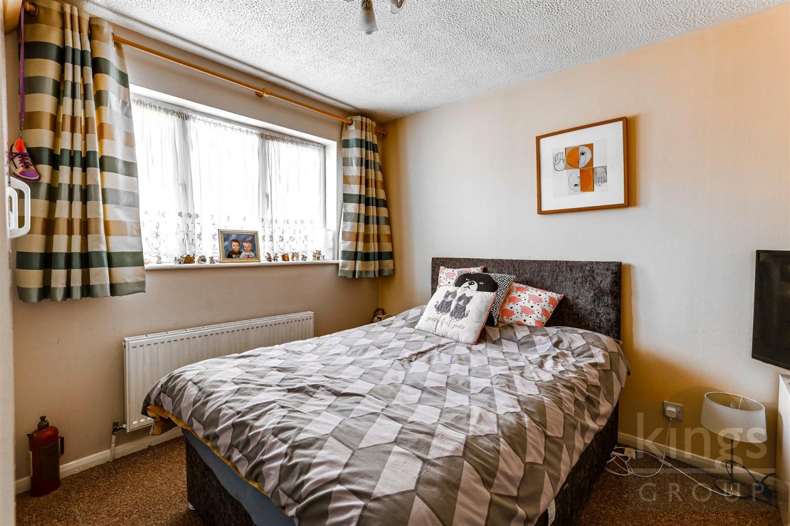 Images for Kingsmead, Waltham Cross