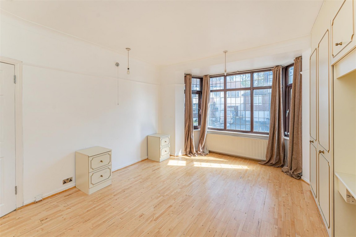 Images for Slades Gardens, Enfield