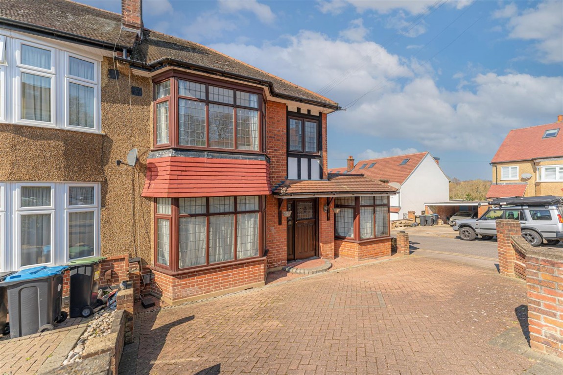 Images for Slades Gardens, Enfield