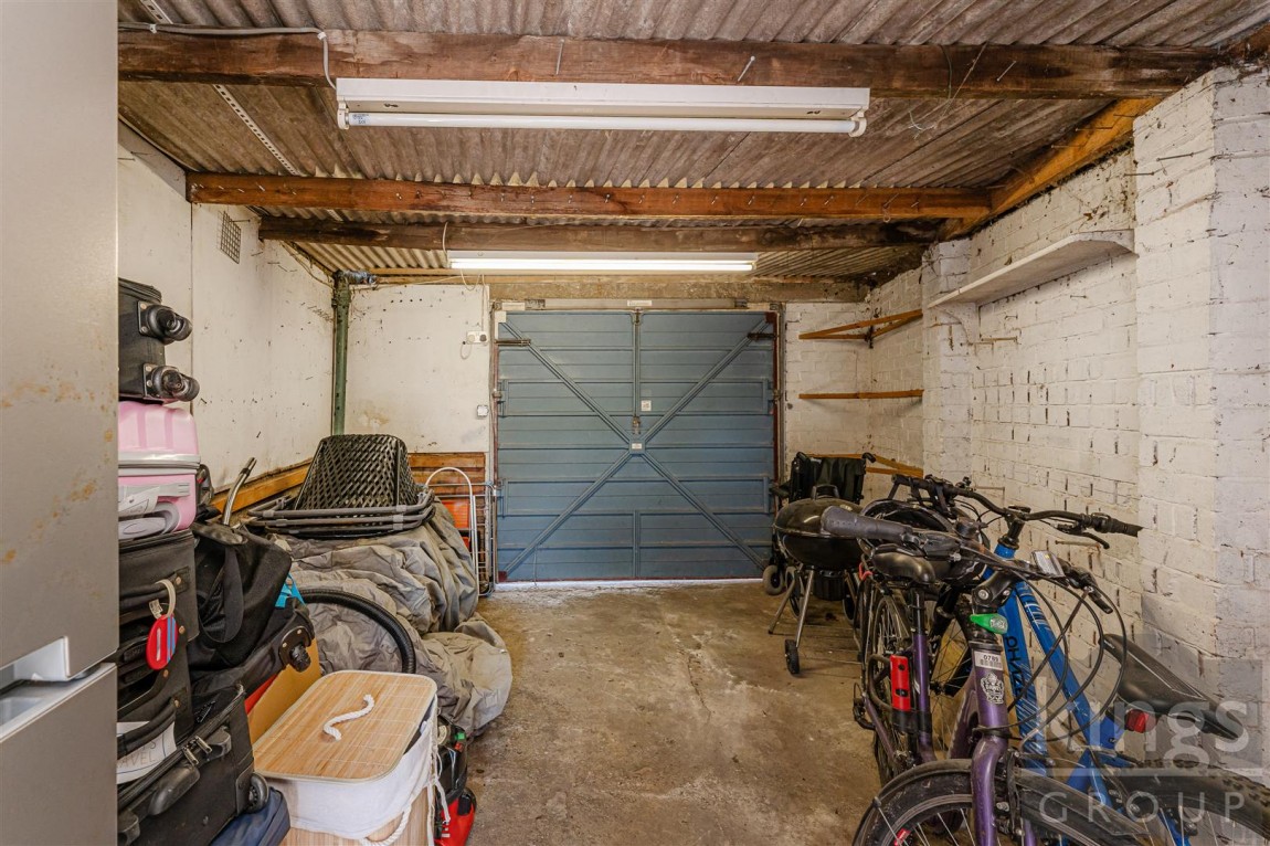 Images for Pevensey Avenue, Enfield