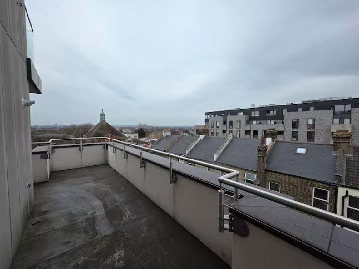Images for Planetree Path, London