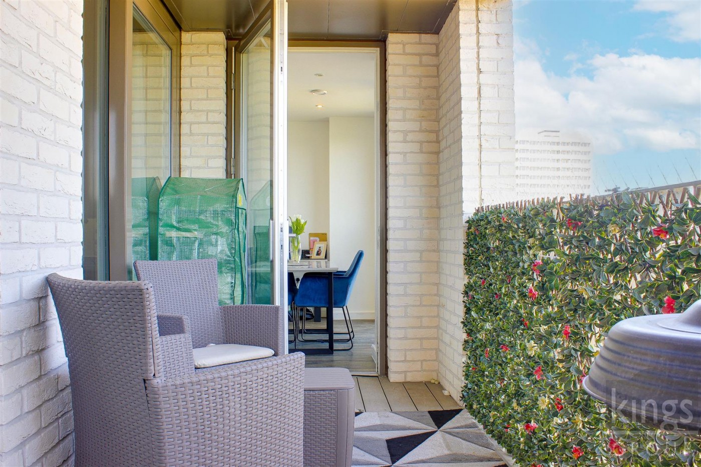 Images for Peregrine point, Enfield