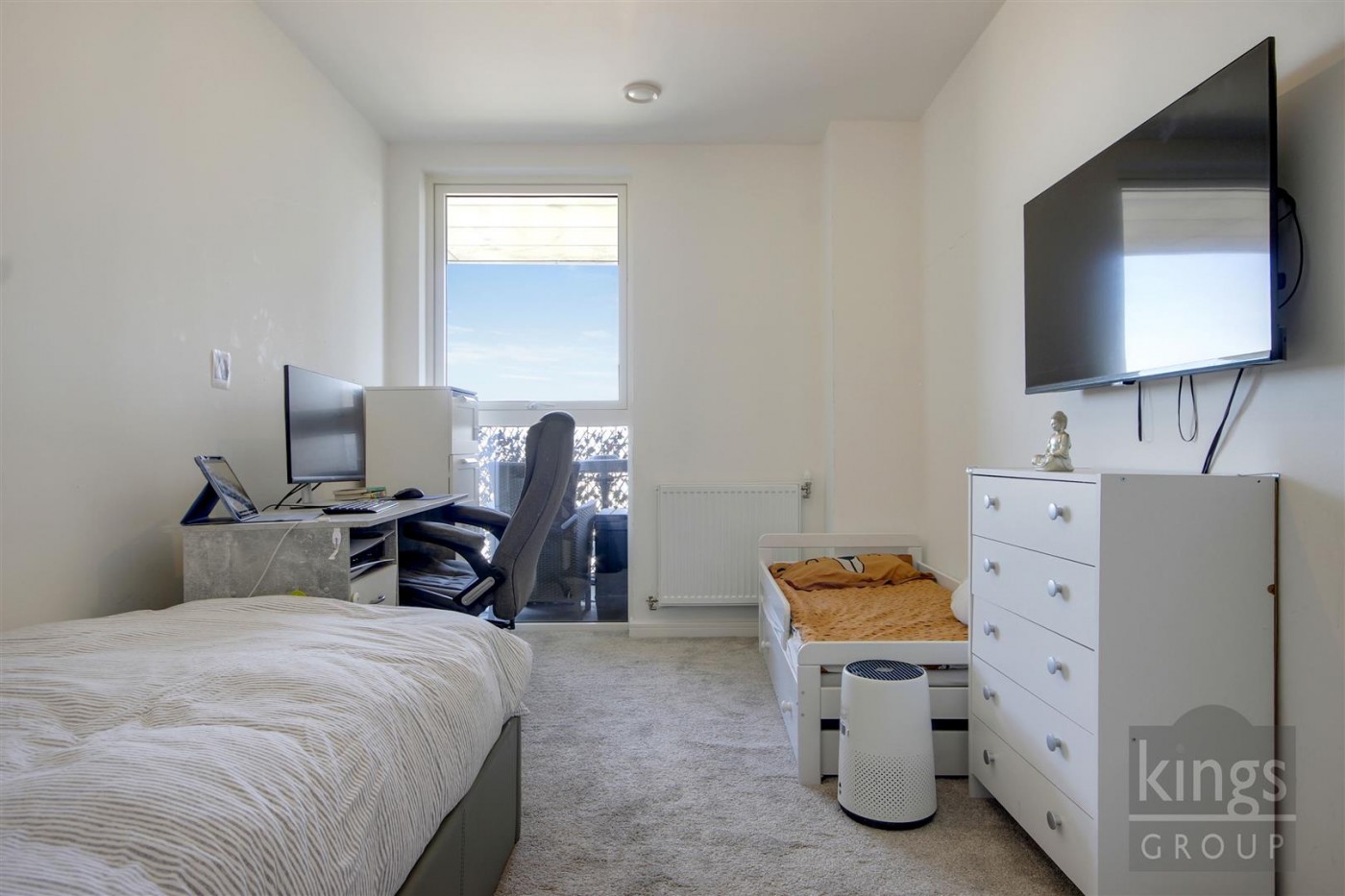 Images for Peregrine point, Enfield