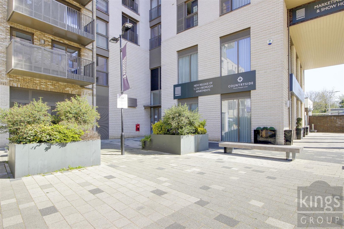 Images for Peregrine point, Enfield