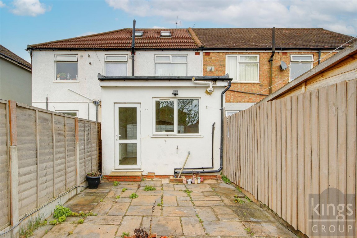 Images for Crest Drive, Enfield