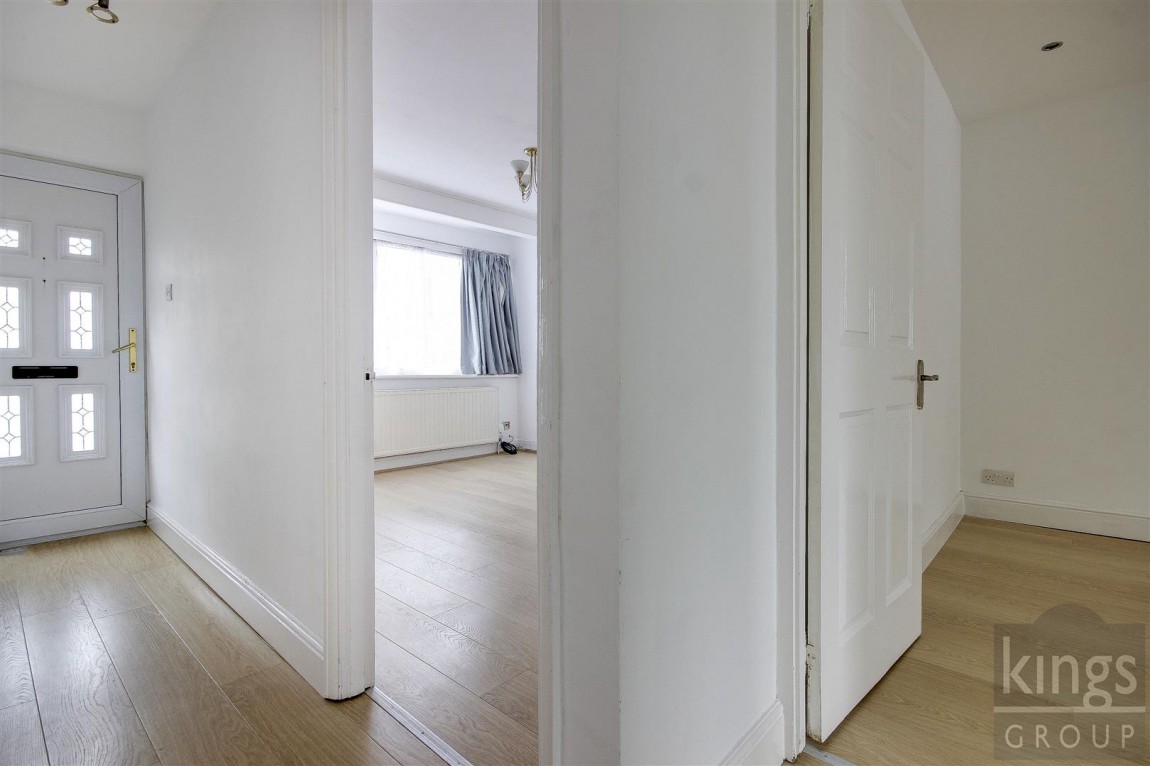 Images for Crest Drive, Enfield