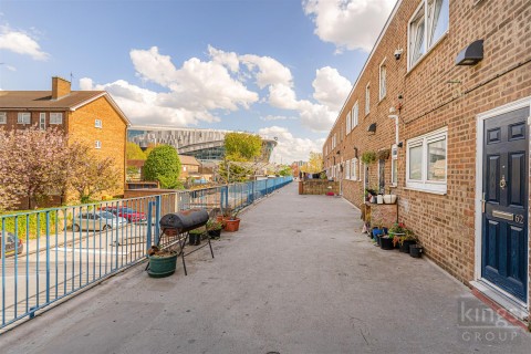 Church Road, London - EAID:KingsGroupApi2020, BID:30208-7