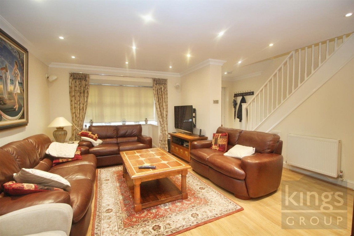 Images for Caldecot Avenue, Cheshunt, Waltham Cross