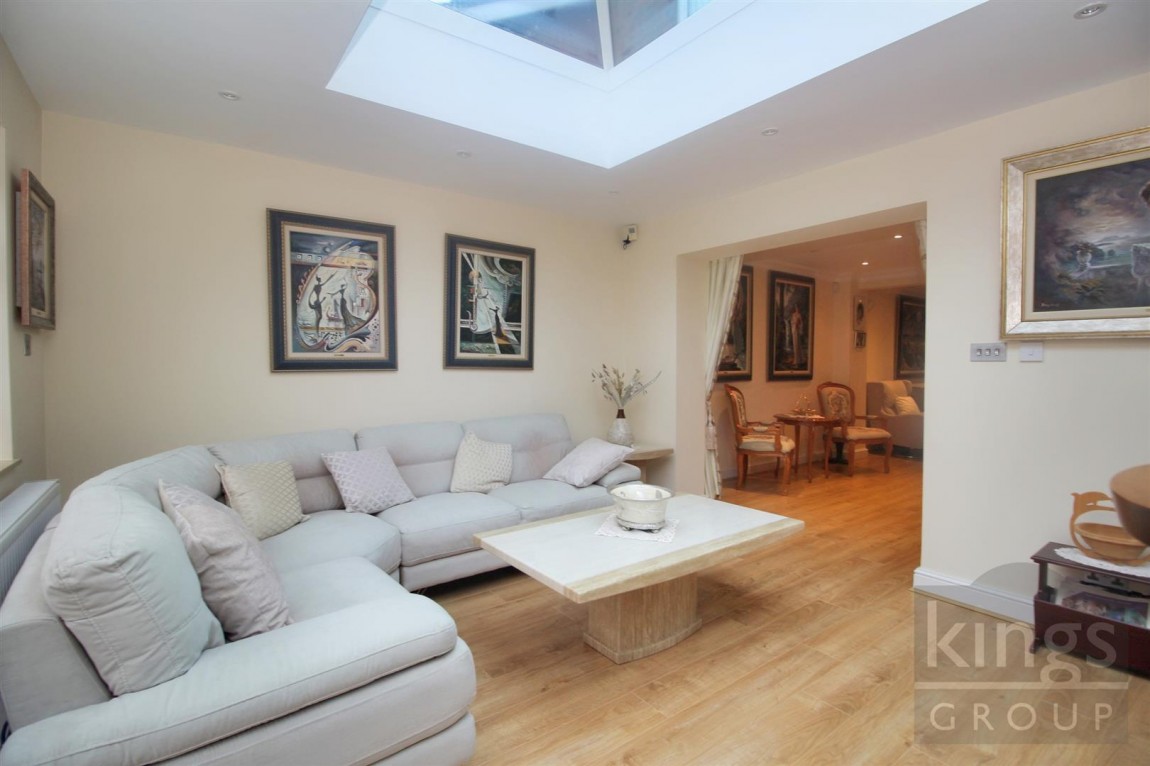 Images for Caldecot Avenue, Cheshunt, Waltham Cross