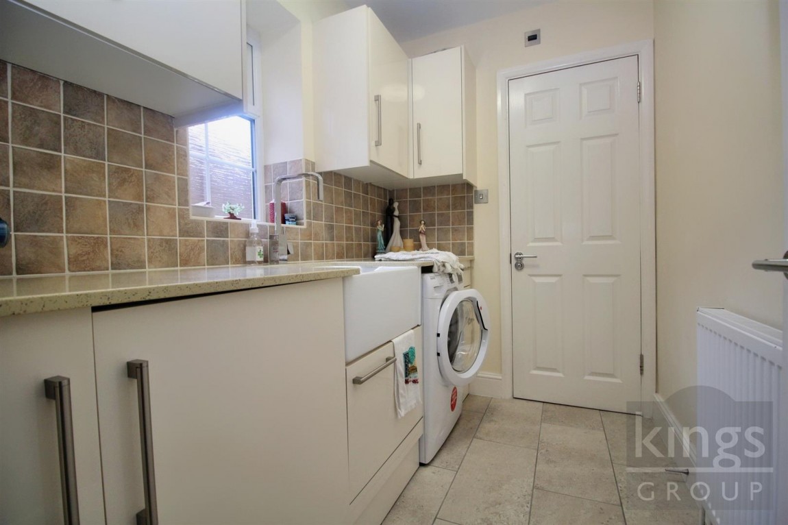 Images for Caldecot Avenue, Cheshunt, Waltham Cross