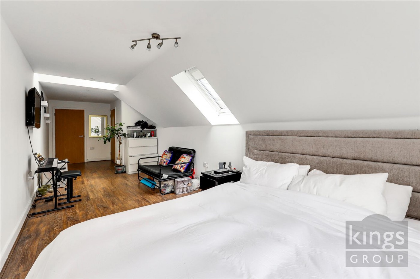 Images for Linford End, Harlow