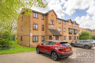 Wigston Close, Edmonton, N18