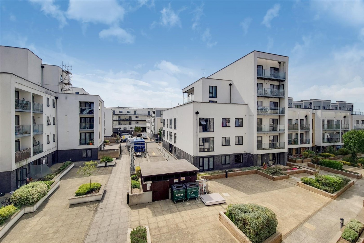 Images for Hillyfield, London