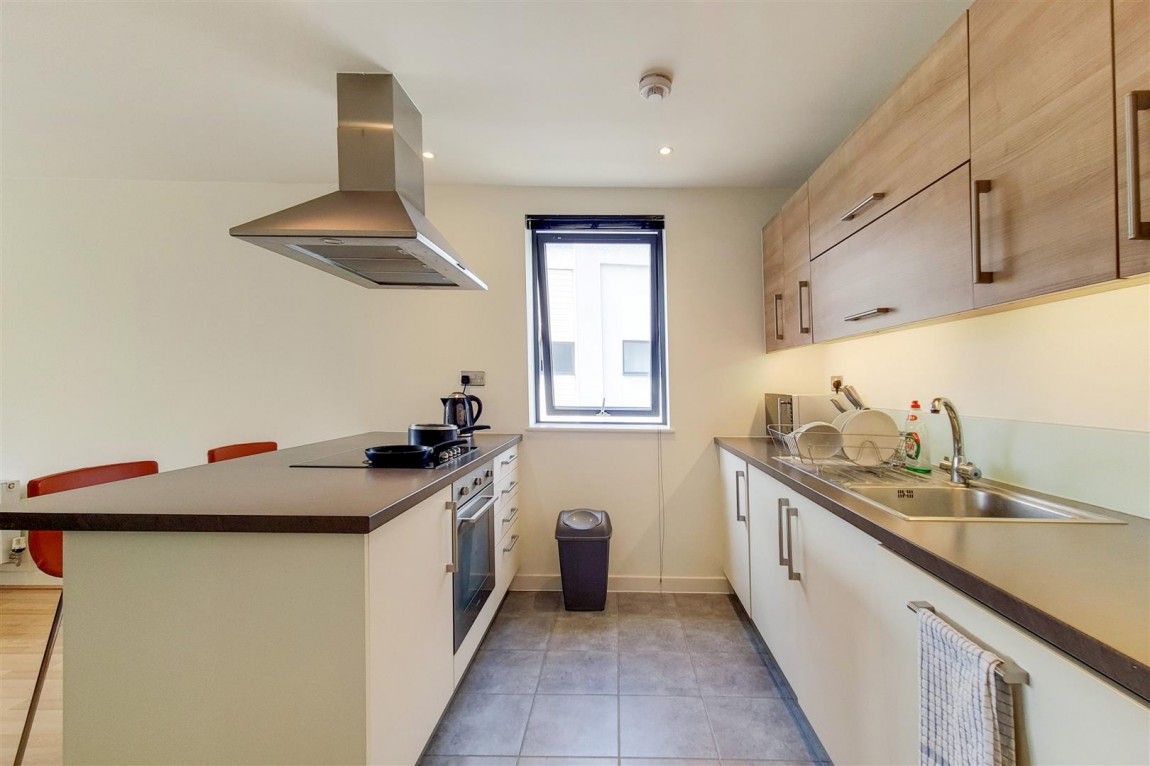Images for Hillyfield, London
