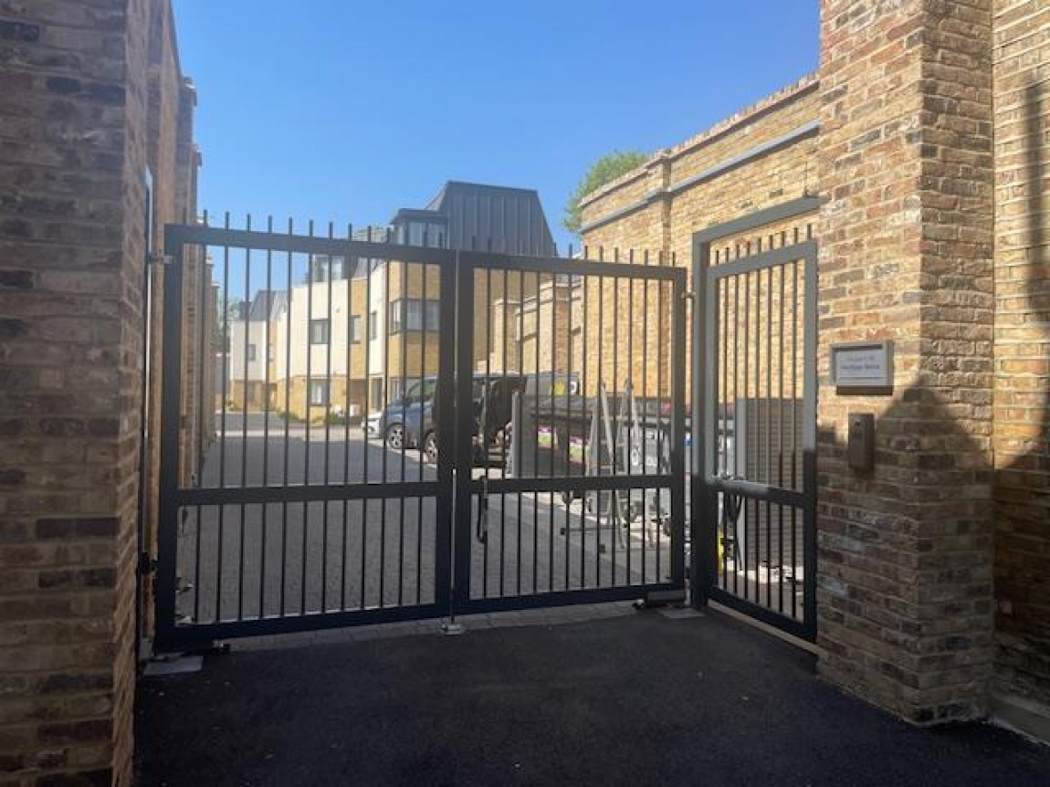 Images for Heritage Mews, Tottenham