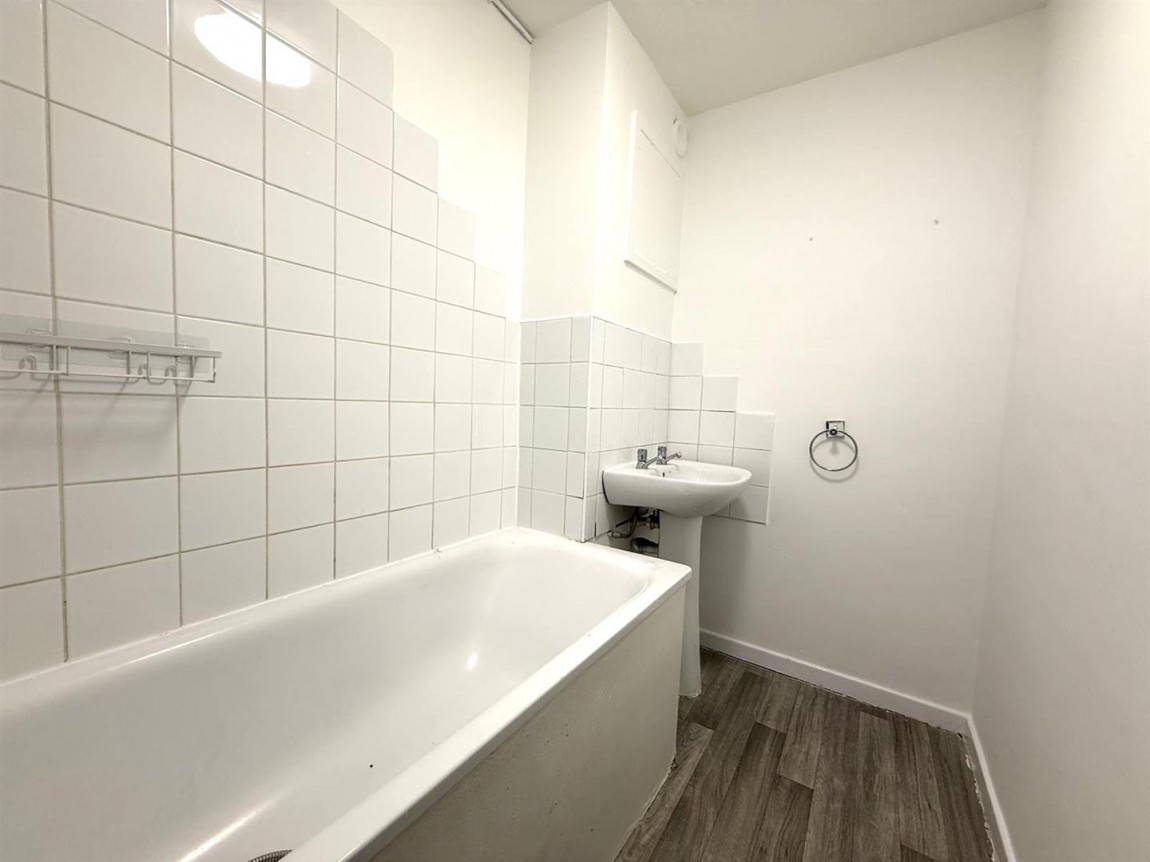Images for Blossom Lane, Enfield