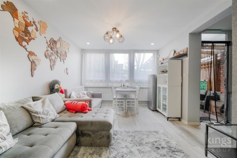 Reedham Close, London - EAID:KingsGroupApi2020, BID:30208-7