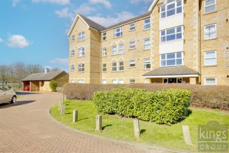 Cobham Close, Enfield