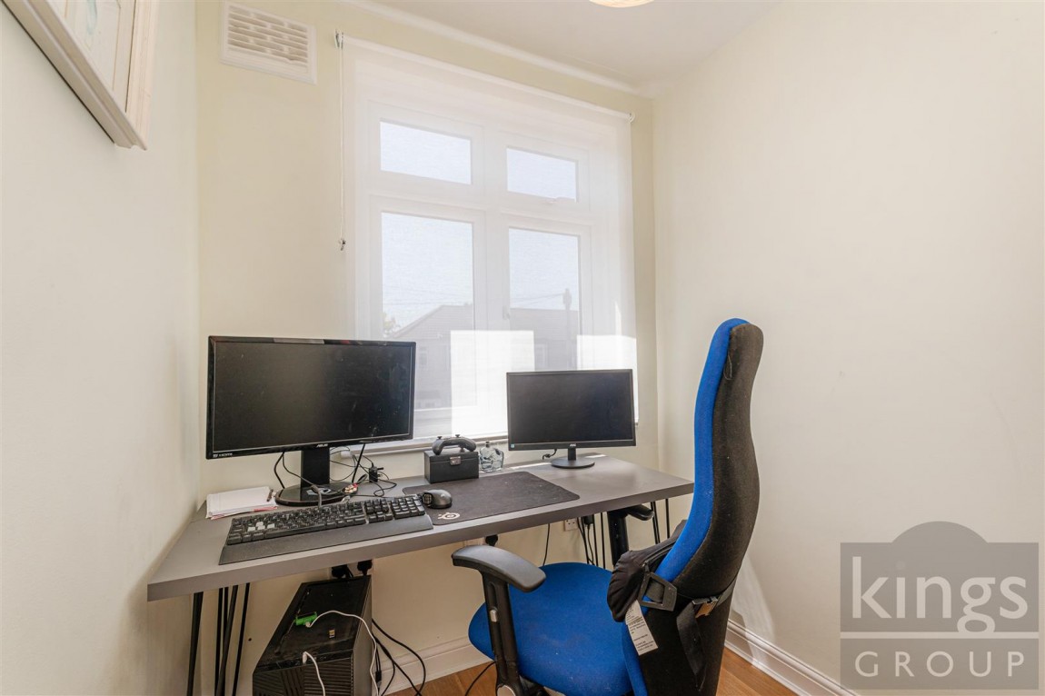 Images for Carisbrook Close, Enfield