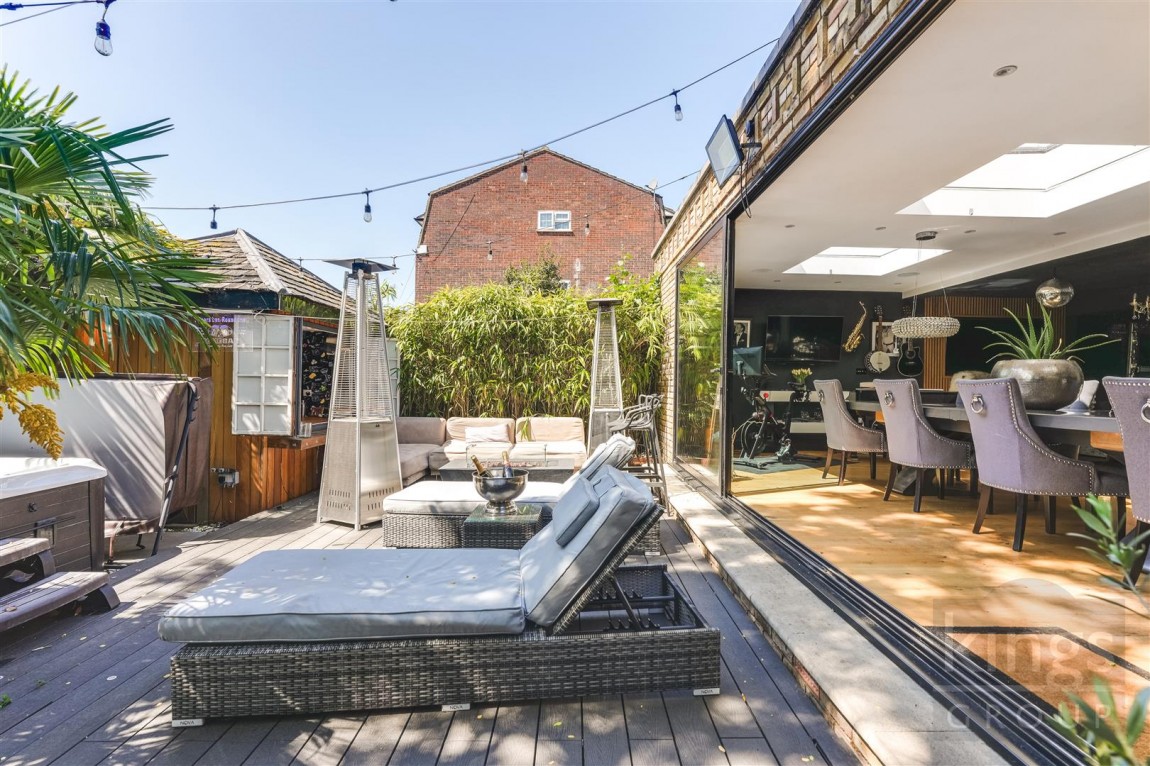 Images for Slades Hill, Enfield