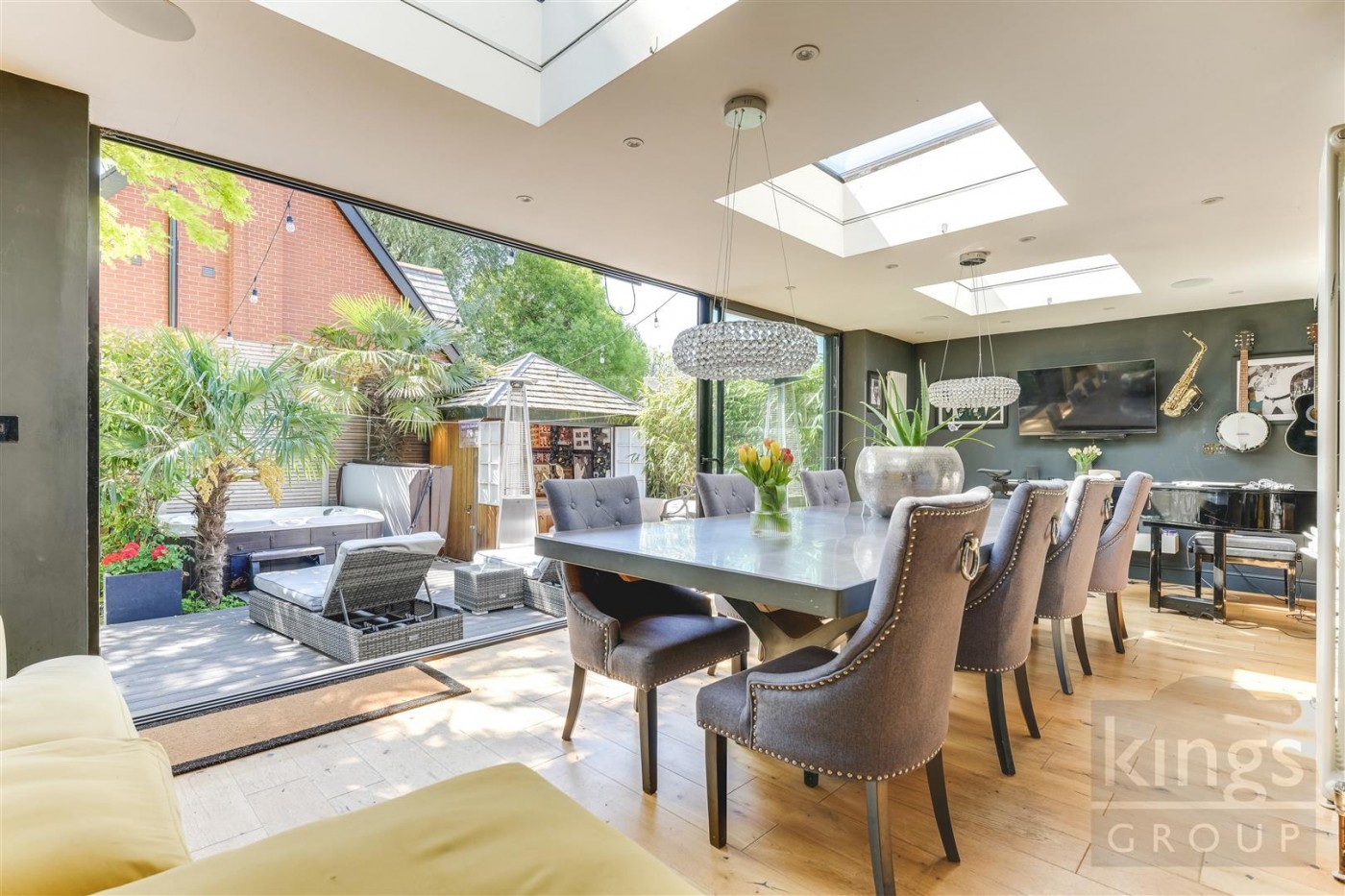 Images for Slades Hill, Enfield