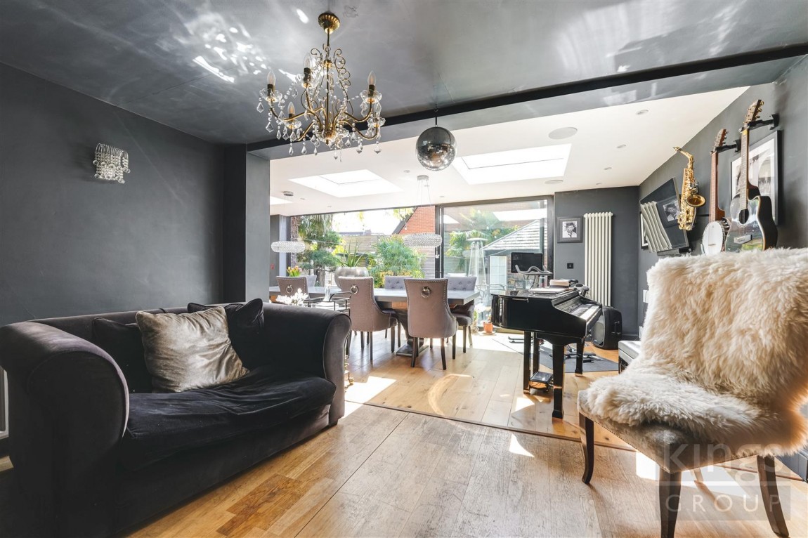 Images for Slades Hill, Enfield