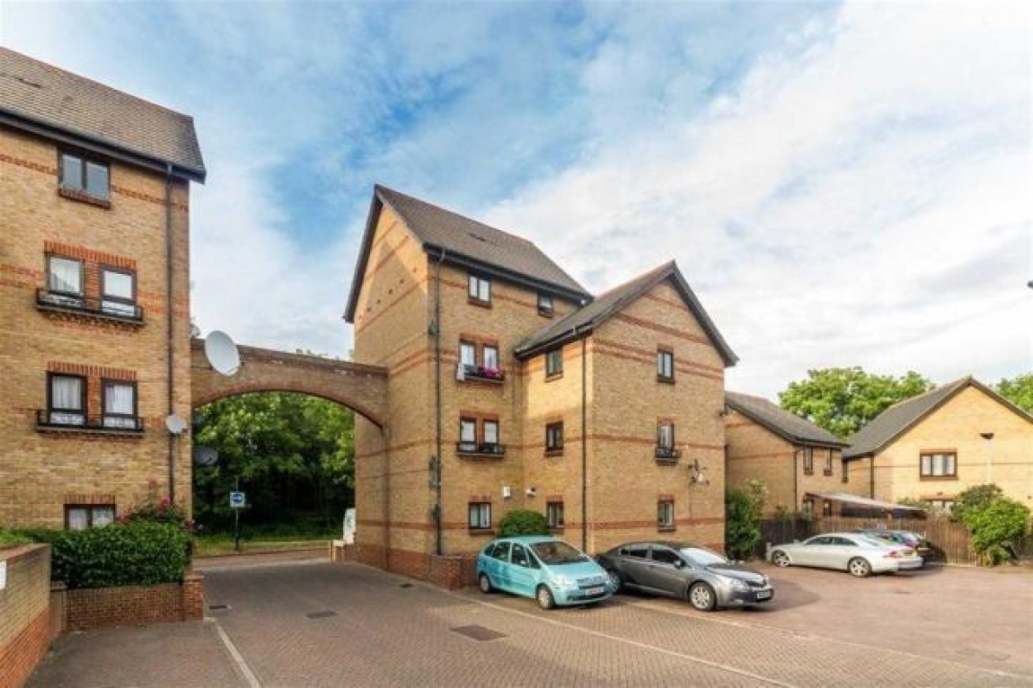 Images for Hallywell Crescent, London