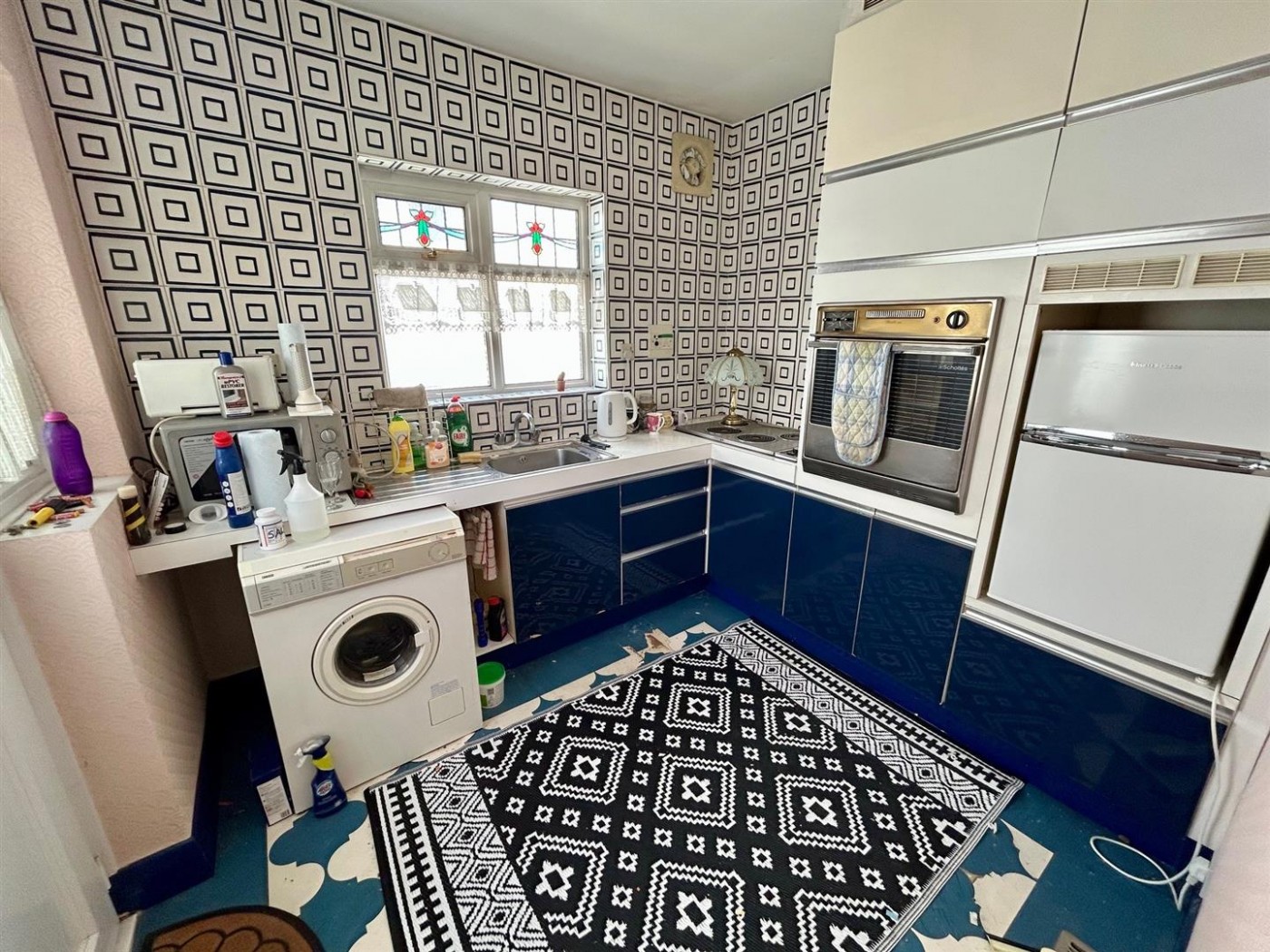 Images for Yardley Lane, London