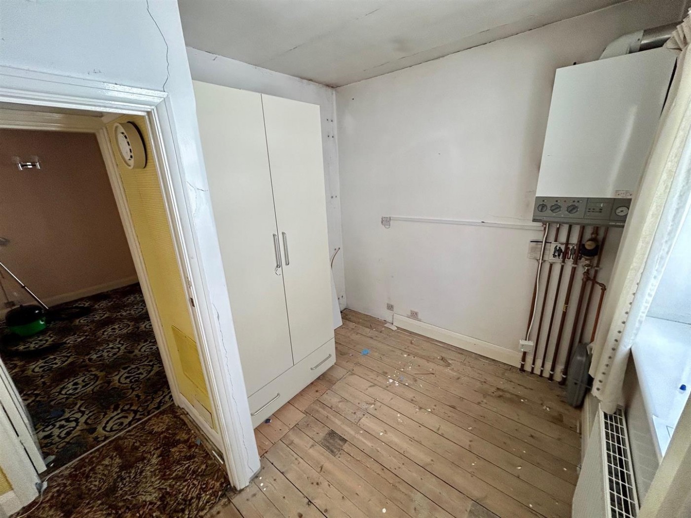 Images for Yardley Lane, London