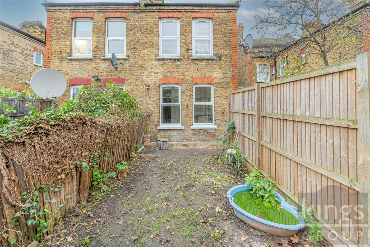 Images for Bloxhall Road, London