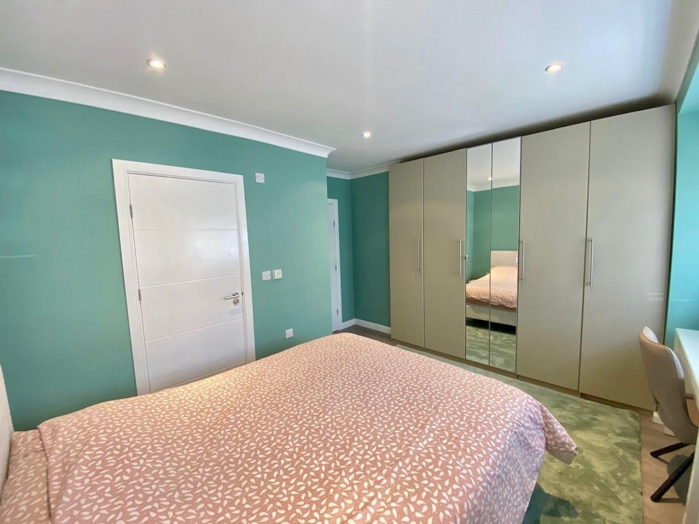 Images for Honey Lane, Waltham Abbey