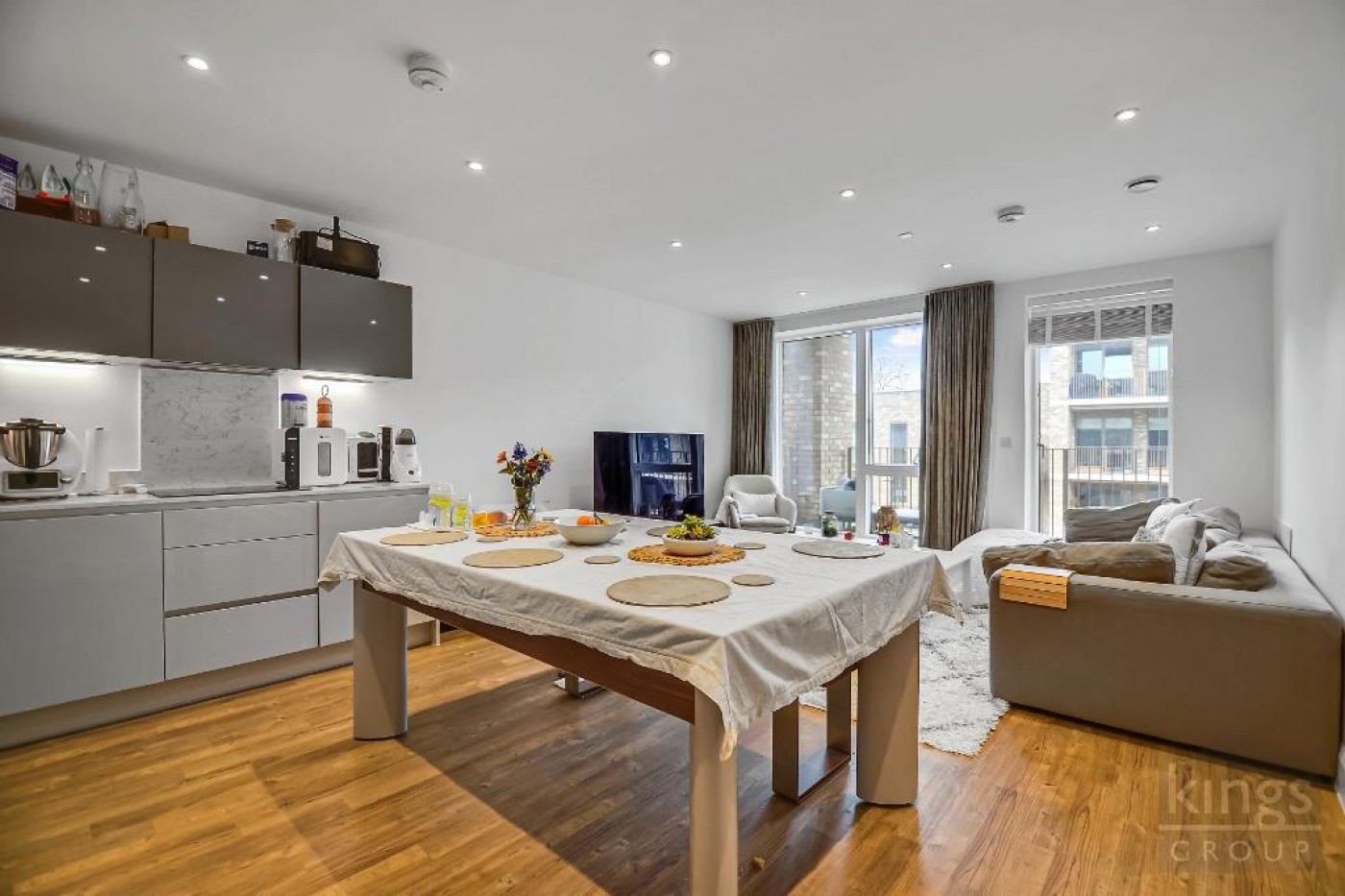 Images for Oakwood Crescent