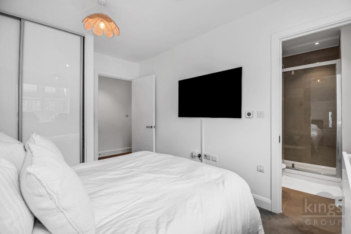 Images for Oakwood Crescent