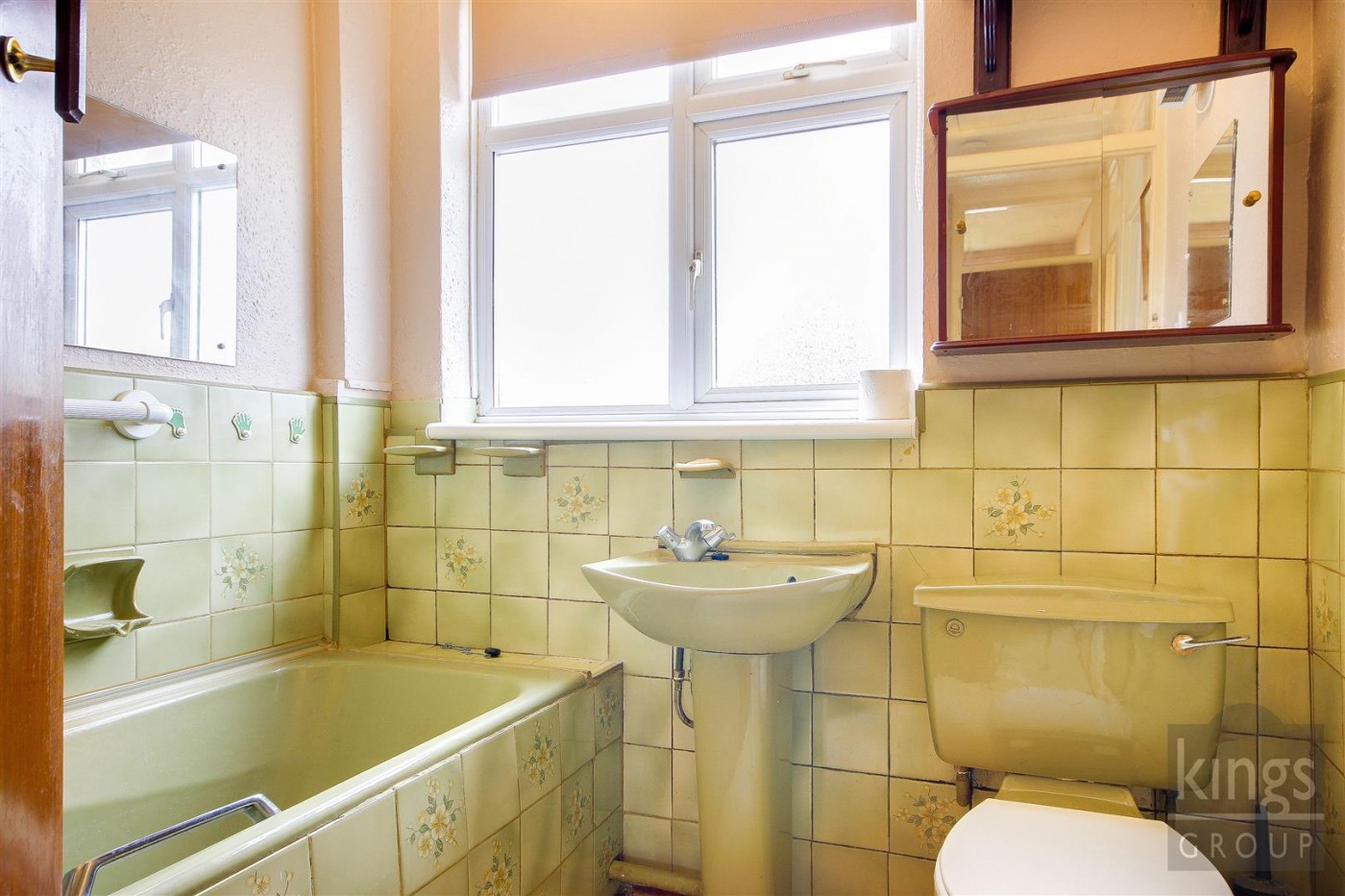 Images for Boleyn Avenue, Enfield
