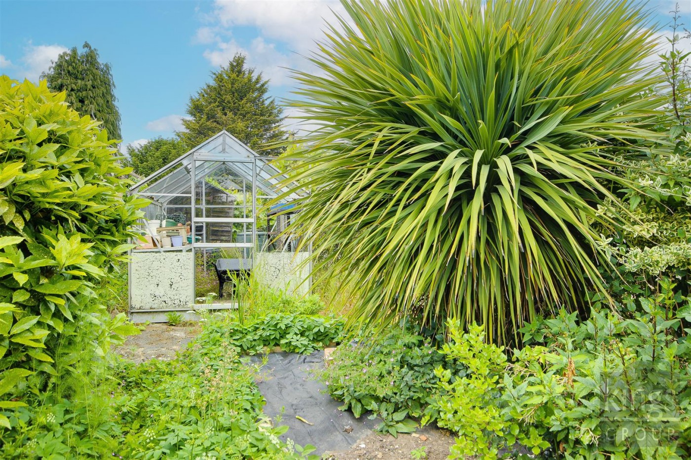 Images for Boleyn Avenue, Enfield