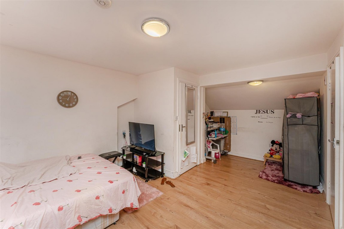 Images for Baker Street, Enfield