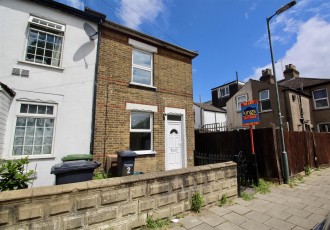 Kings Road, Waltham Cross