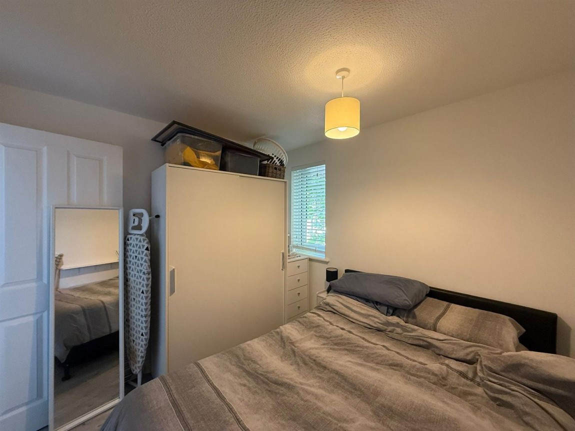 Images for Green Pond Close, London