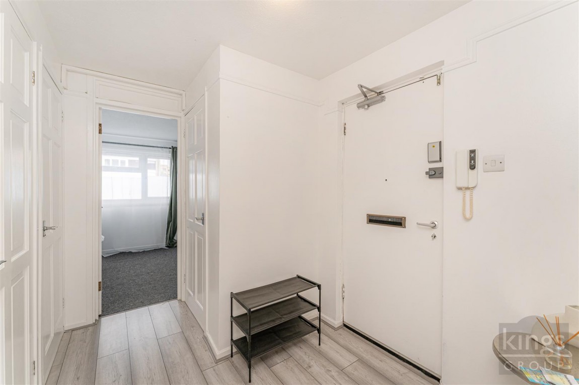 Images for Hamilton Close, London
