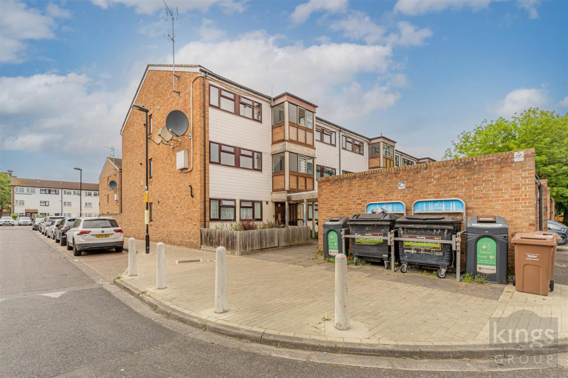 Images for Hamilton Close, London