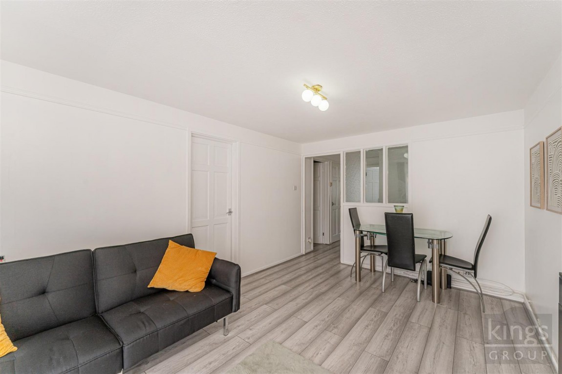 Images for Hamilton Close, London