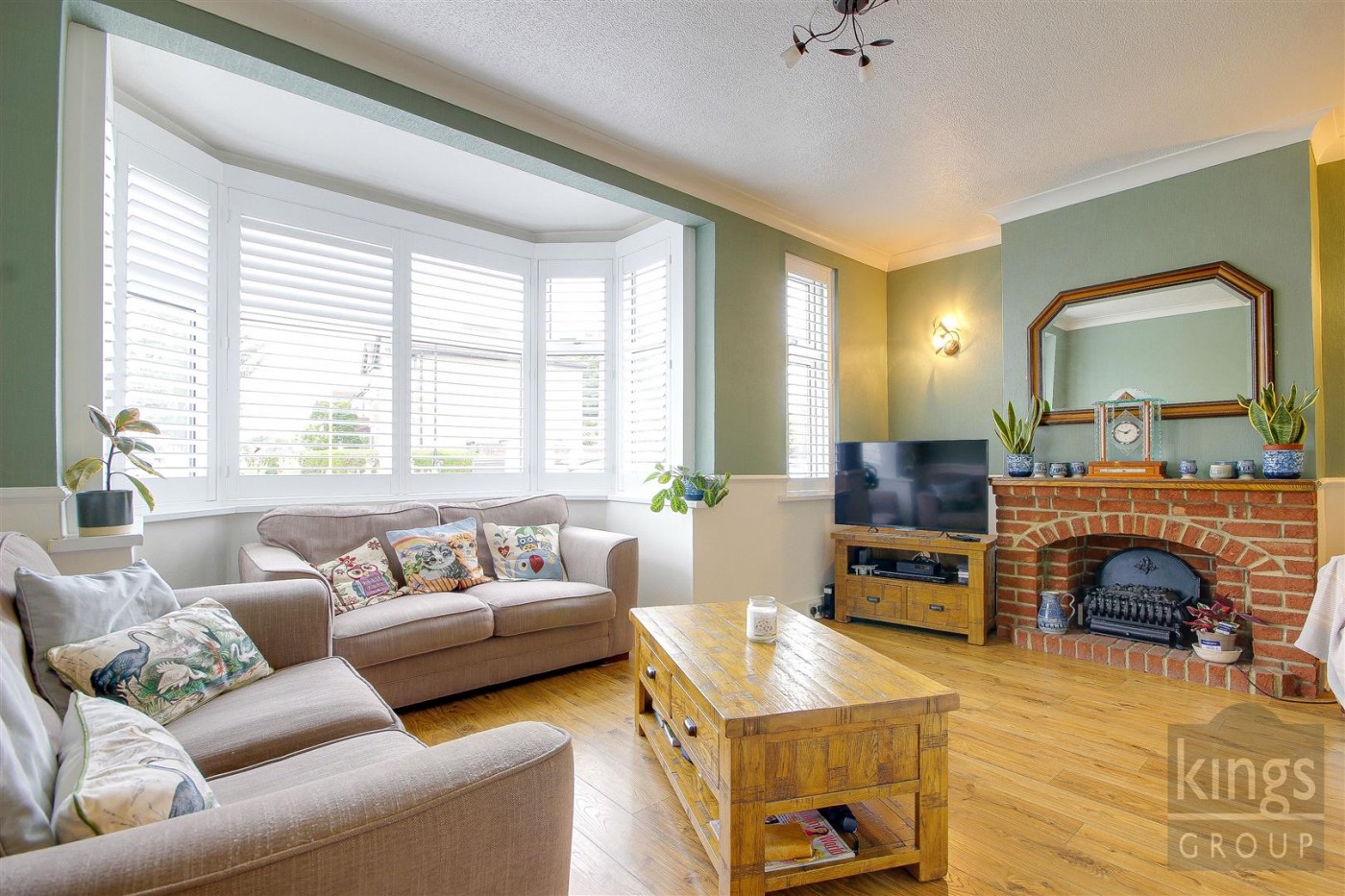 Images for Stoneleigh Avenue, Enfield