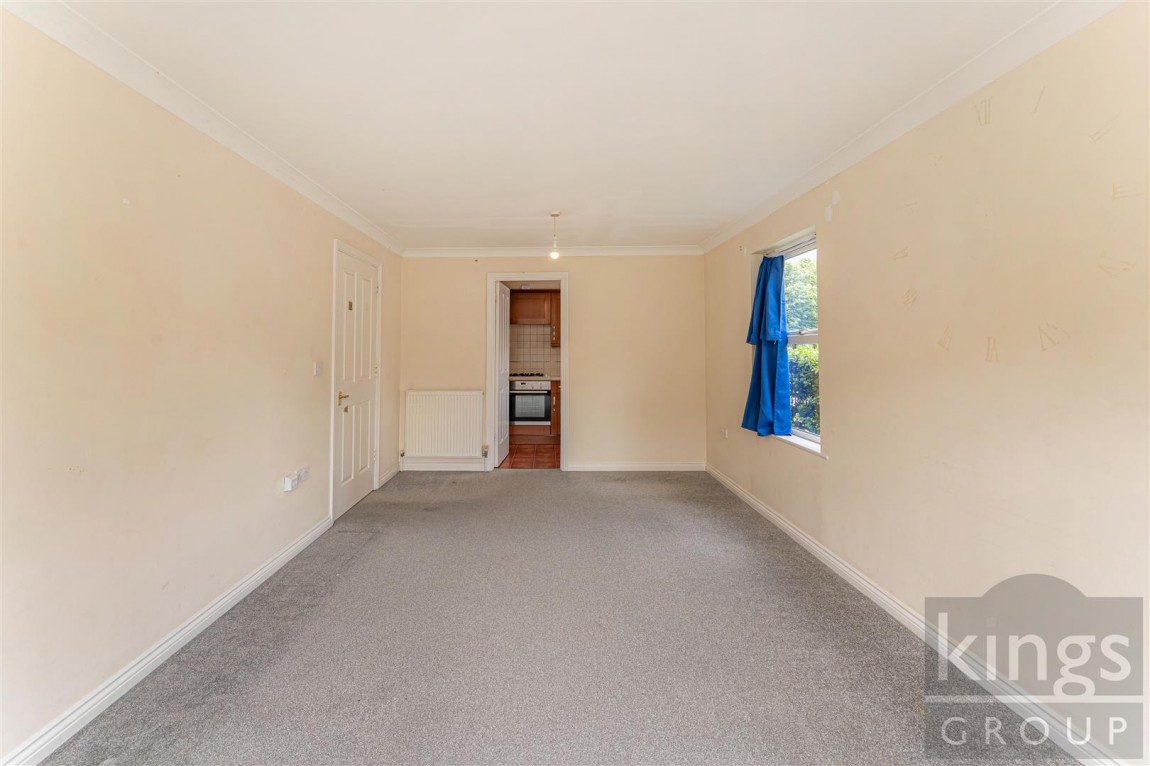 Images for Cobham Close, Enfield