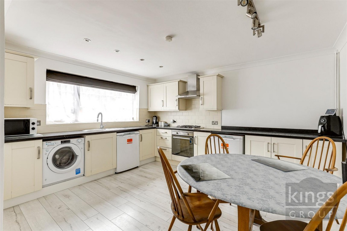 Images for Tithelands, Harlow