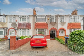 Northumberland Gardens, Edmonton, N9