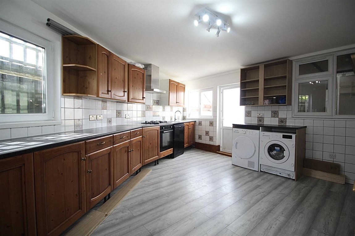 Images for Central Avenue, Enfield