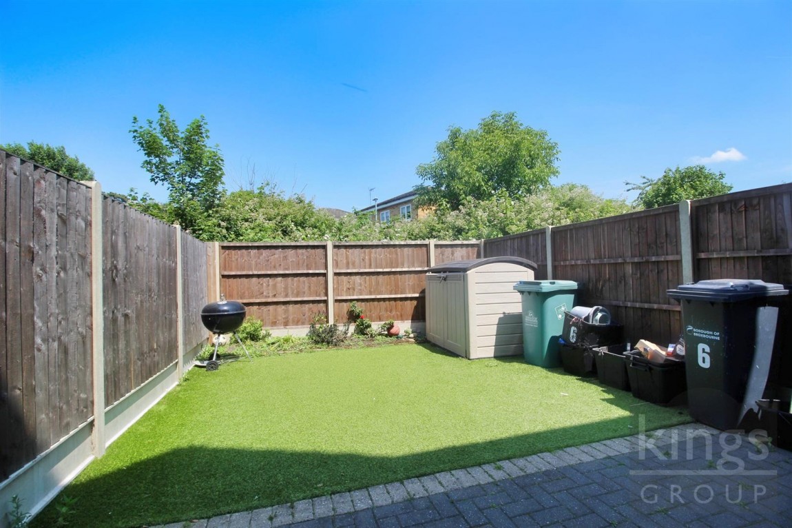 Images for De Burgh Close, Broxbourne